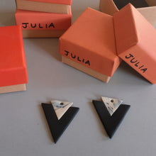 Load image into Gallery viewer, Julia Earrings
