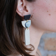 Load image into Gallery viewer, Aqsa Earrings
