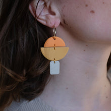 Load image into Gallery viewer, Lili Earrings
