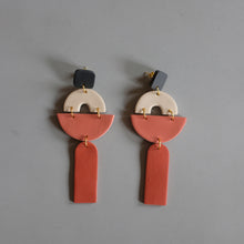 Load image into Gallery viewer, Anaïs Earrings
